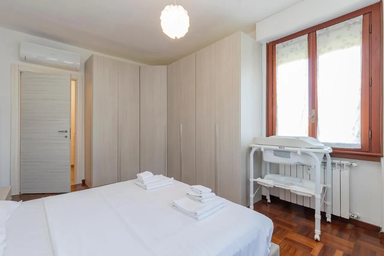 Big Apartment - Alcuino 7 Milan Italie